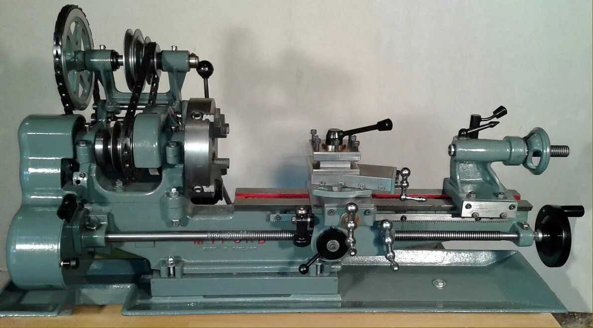 Купить токарный станок в алтайском. MYFORD ml7. Токарный станок MYFORD. Станок MYFORD Lathe. Ml260 станок токарный.