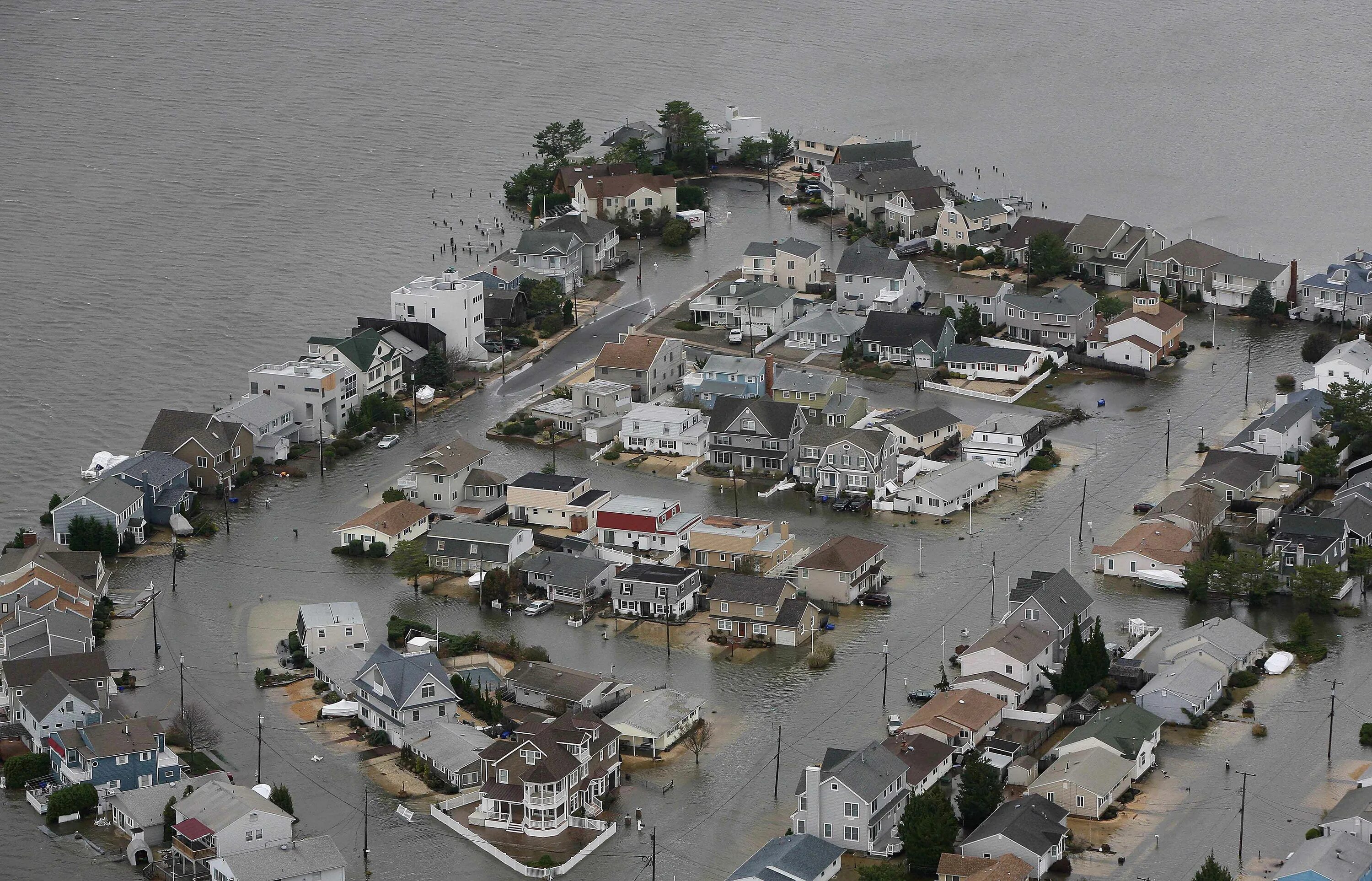 Чем отличается паводок от наводнения. США 2012 ураган Сэнди. Ураган Сэнди в США. Ураган Сэнди 2012 в Нью-Йорке. Ураган Сэнди последствия.