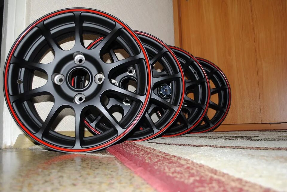 Диски литые 15 казань. TG Racing tgr001. TG Racing tgr001 r15 4x114.3. TGRACING tgr001 диски r14. Литье TG Racing r15 4x114.3.