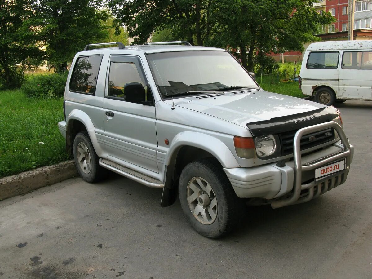 паджеро 1992г. митсубиси паджеро 1992 года. мицубиси паджеро 1992. паджеро 1992 года. митсубиси паджеро 1992 года.