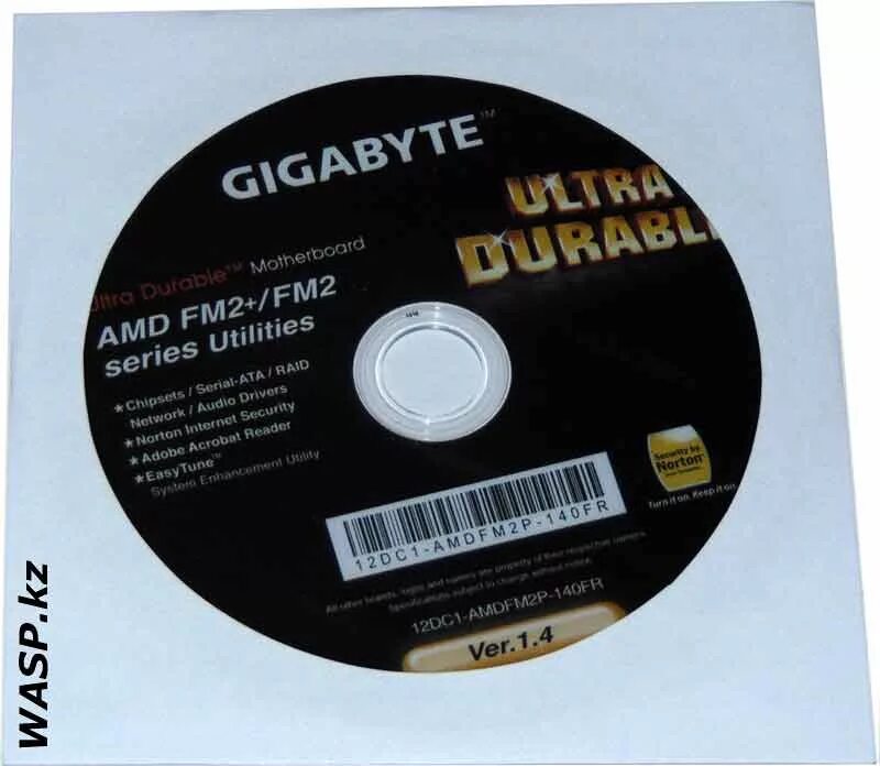 Диск гигабайт. Установочный диск для материнской платы gigabyte. диск с драйверами для материнской платы. gigabyte диск с драйверами. оригинальный диск gigabyte - обложка.