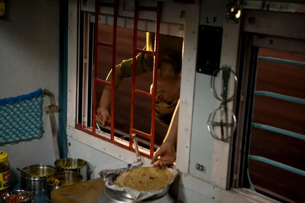 миллионер из трущоб город. триллионер из трущоб 3. салим малик миллионер из трущоб. Slumdog millionaire 2008. миллионер из трущоб джамаль малик.