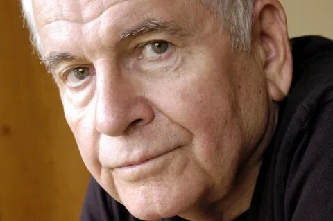 Ian holm