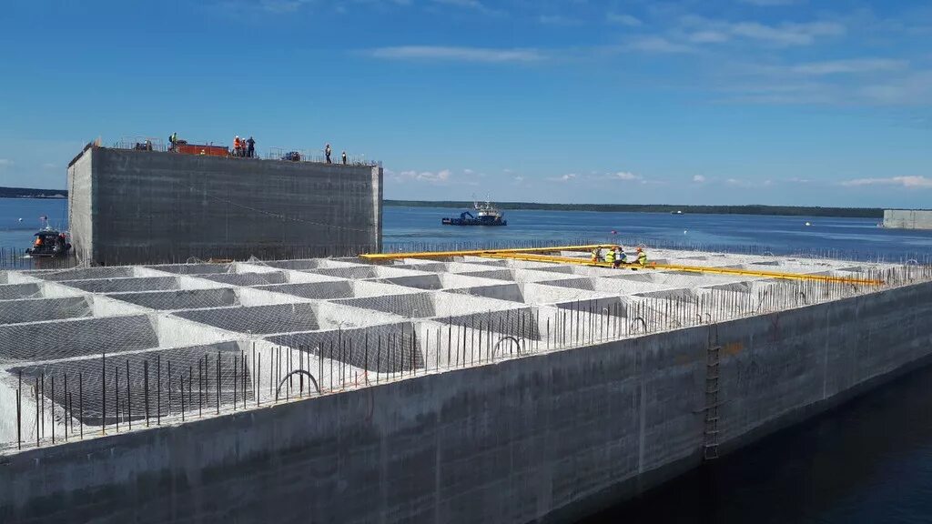 Причальные сооружения. Сооружение причала. Причал пирс понтон. Морской отгрузочный терминал кс портовая. Понтонная пирс для озера.