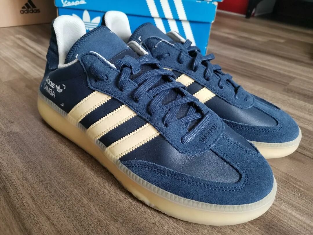 Adidas Samba RM. Adidas Samba Boost. Самба и кампус адидас. Адидас самбо буст og. Адидас самба дутые