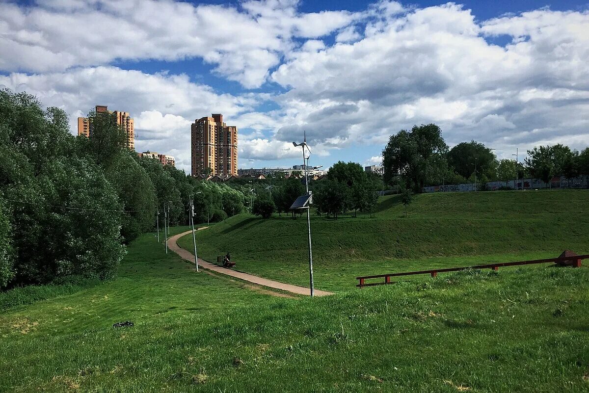 Сетунь дмитров. Долина реки сетунь. парк долина реки сетунь. заказник долина реки сетунь москва. природный заказник долина реки сетунь.