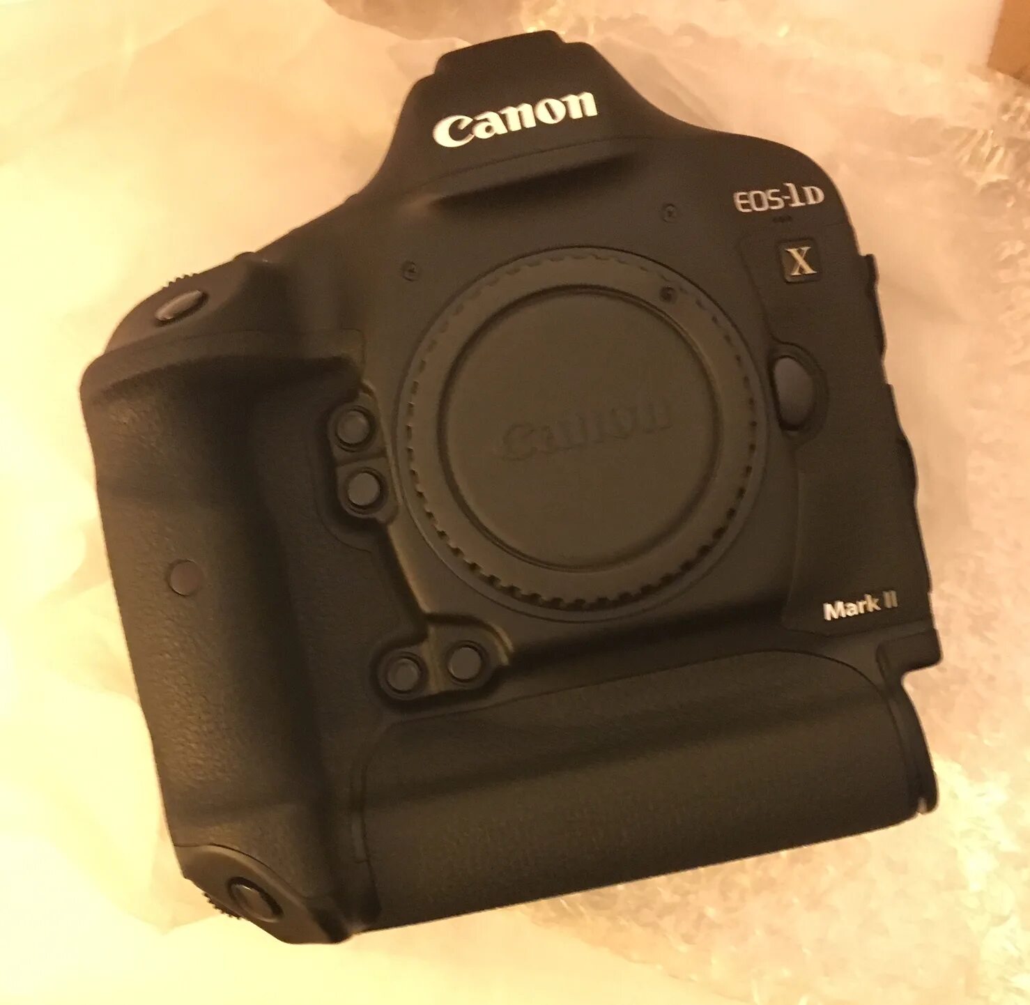 1dx mark. Canon DX Mark 2. Canon 1dx Mark II корпус. Kingma для Canon 1dx Mark II. Чехол для Canon 1dx Mark II.