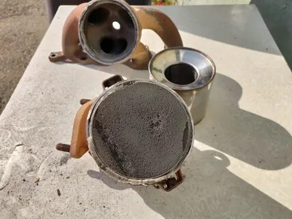 Продам катализатор солярис