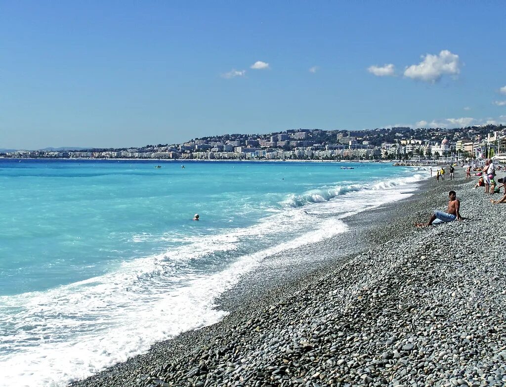 Nice beach. Пляж де карра Ницца. Ницца Лазурный пляж. Юг Франции Ницца. Ницца пляж Маньян.