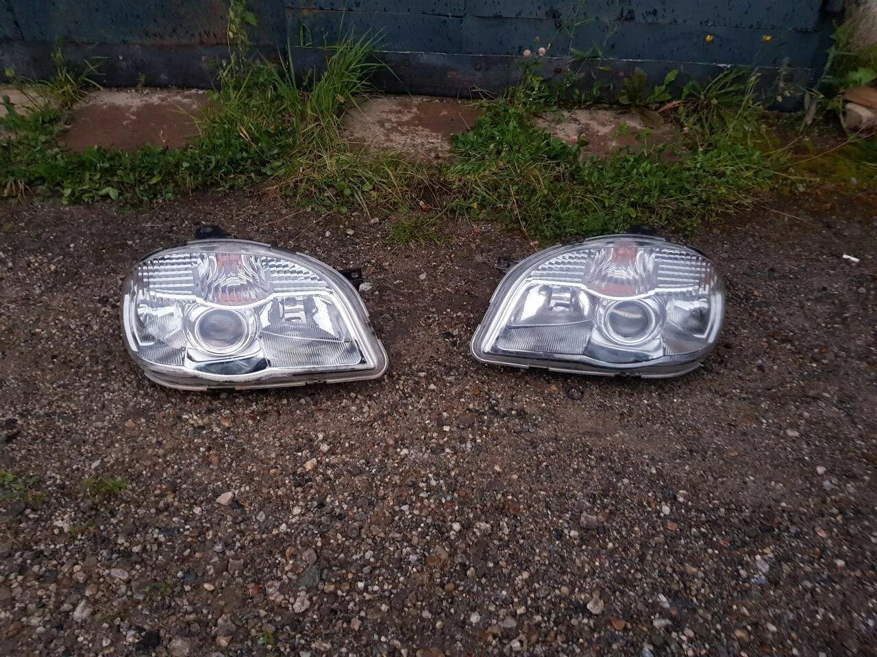 Фара нива шевроле бертоне. Реснички на фары нива шевроле. Линза для блок фары нива шевроле. Омыватель фар на шевролеинива. Блок-фара правая 21230-3711010-00-0.