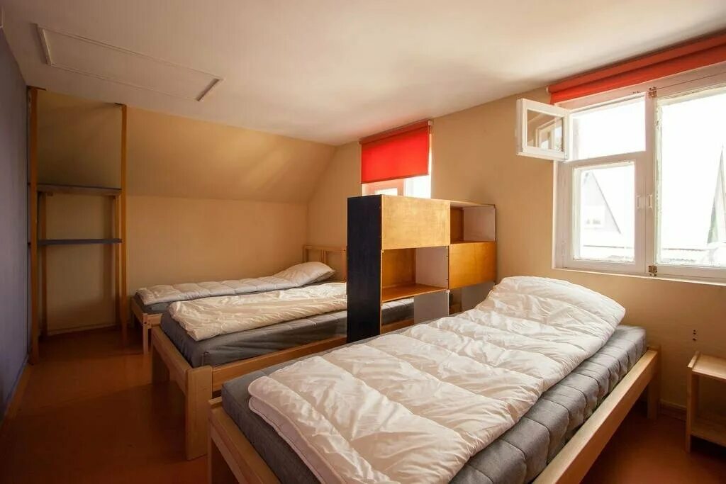 карла маркса 41 иркутск хостел. хостел иркутск ширямова 10. 4 местный номер в общежитии. хостел иркутск ширямова 10. хостел браво.