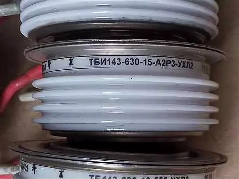 500 72 16. Тиристор т243-500-10. Тиристор силовой т143-500. Паук 421 приора 8 клапанов. Трубка охлаждения акпп мерседес w164.