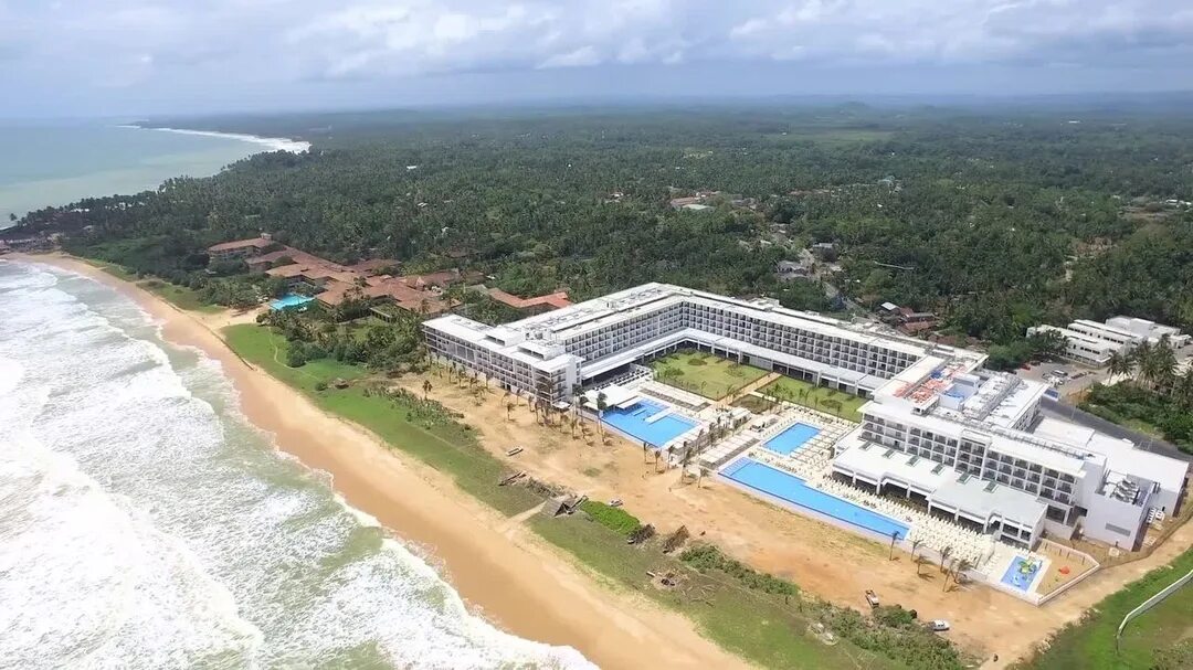 Riu хиккадува. Riu шри ланка 5. hotel riu sri lanka шри ланка. riu sri lanka ahungalla. отель рио шри ланка 5 звезд.