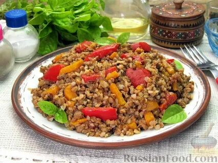 Гречка с морковью луком и перцем