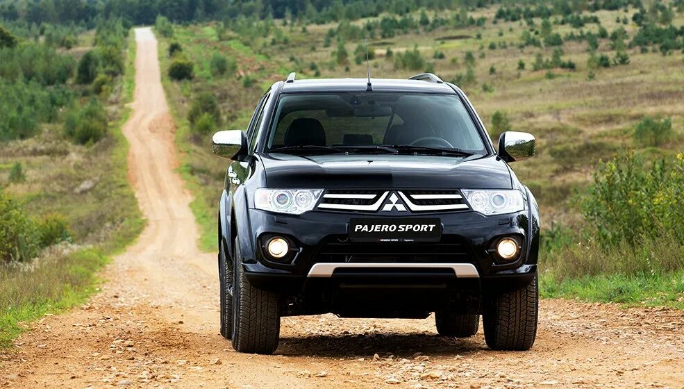 Ресурс паджеро спорта. Mitsubishi Pajero Sport. Mitsubishi Pajero Sport 2. Mitsubishi Pajero Sport 2013. Мицубиси Паджеро спорт 2013-2016.