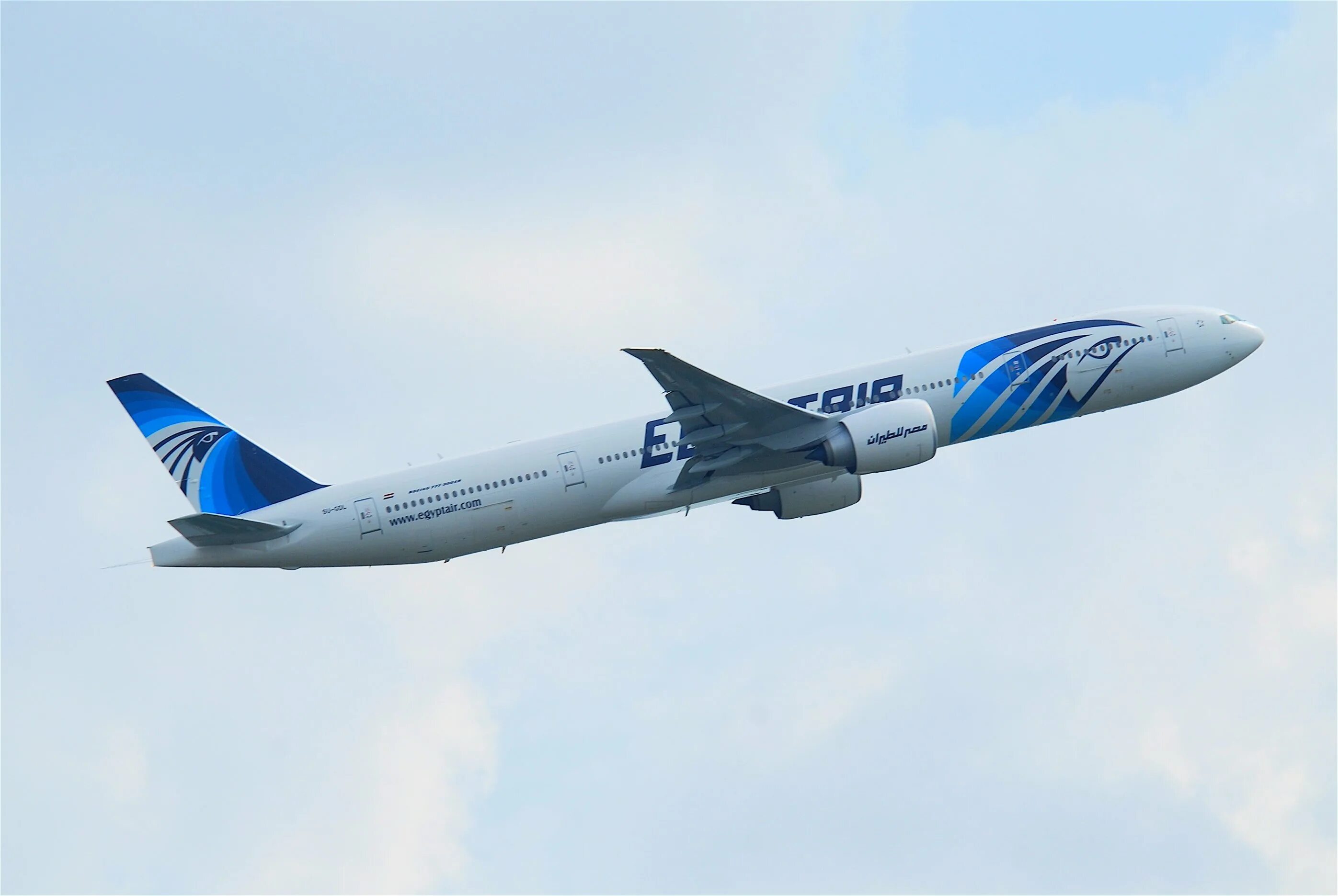 Egyptair купить билет. Egypt Air a350. Боинг 777 египетские авиалинии. Самолеты Egypt Egypt Air. Египт АИР самолеты.