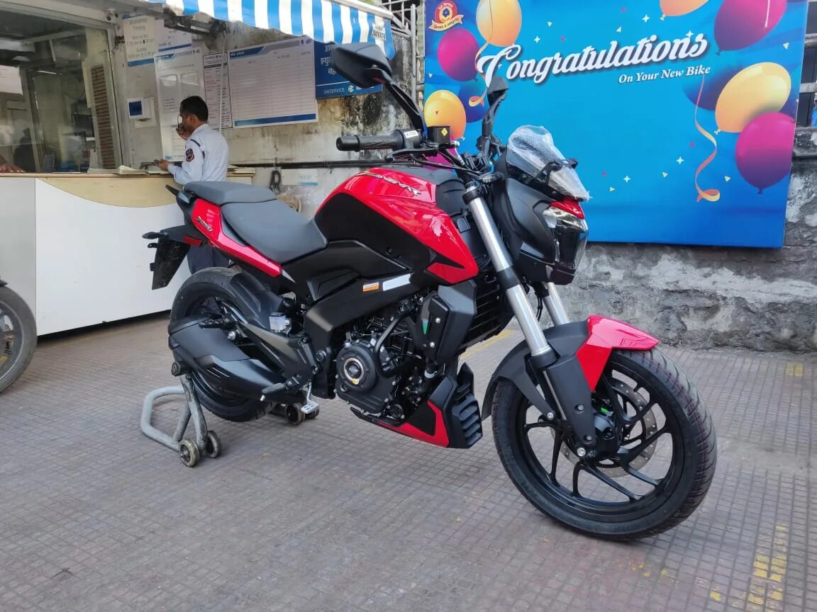 Доминар Пульсар 250. Баджадж Доминар 250. Bajaj Dominar 400 с кофрами. Баджадж Пульсар Доминар. Bajaj pulsar 250