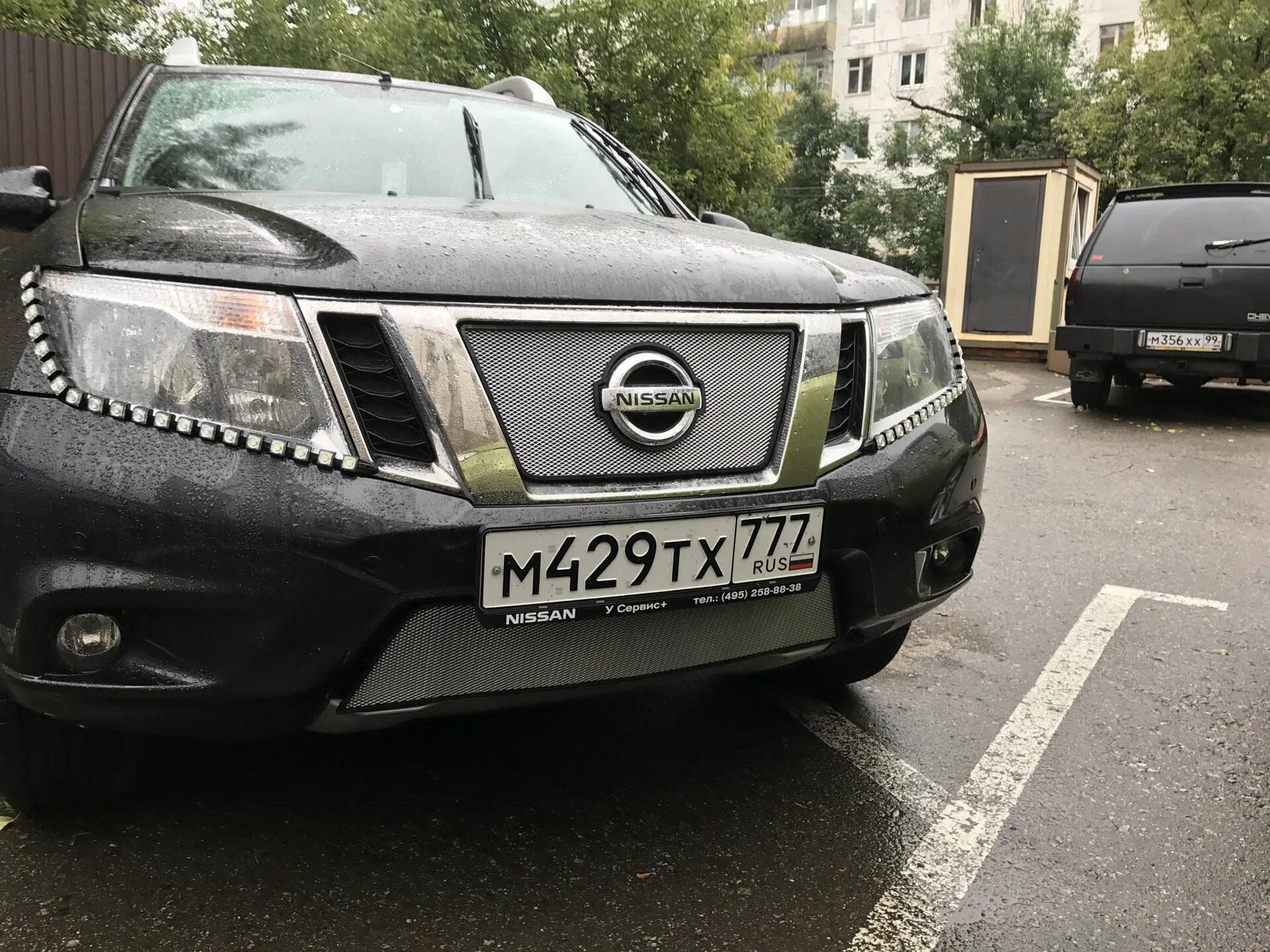 Тюнингованный Ниссан Террано. Решетка радиатора Nissan Terrano. Тюнинговые фары Nissan Terrano 3. Тюнингованная решетка радиатора Ниссан Террано 2014. Купить фару ниссан террано