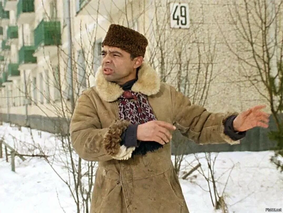 На этом всё. Удобные друзья цитаты. Статусы про окружение. Я верен пока верны мне. Пока вы бухаете я тренируюсь а потом тоже бухаю.