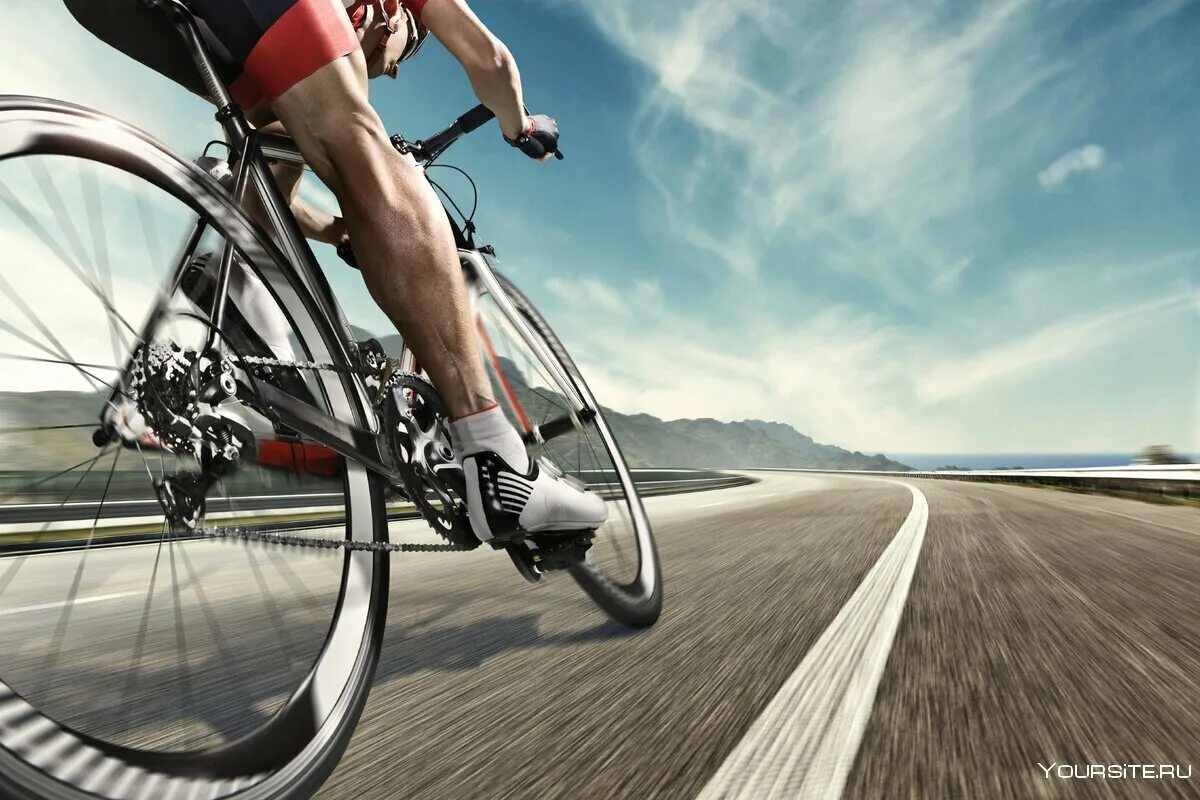 Велосипед скорость на горах. Велосипед для велоспорта. Велосипед для велогонок. Велосипедные гонки. Велосипед на дороге.