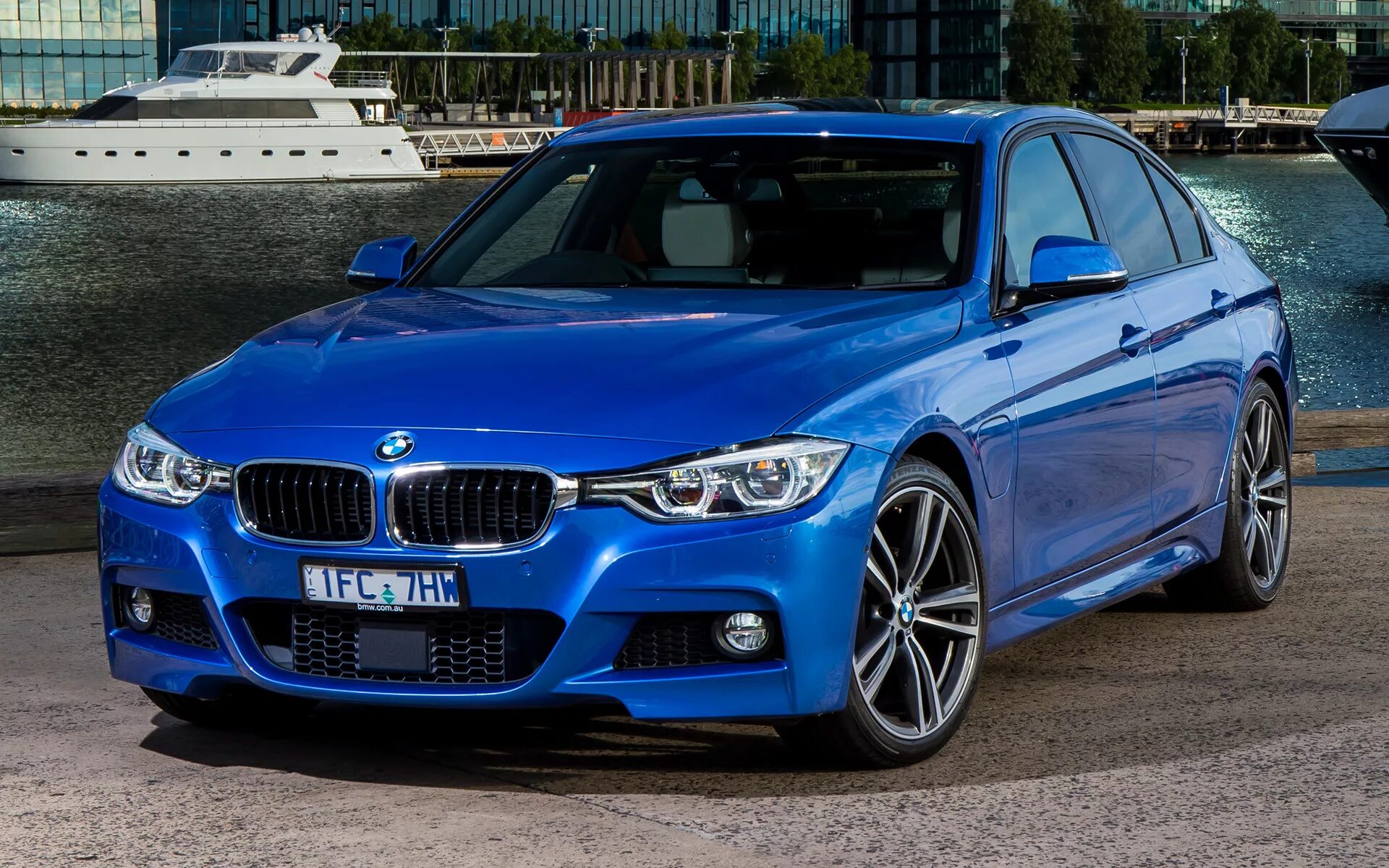 3 series f30. БМВ 3 ф30. BMW m3 f30. BMW 3 f30. BMW f30 m пакет.