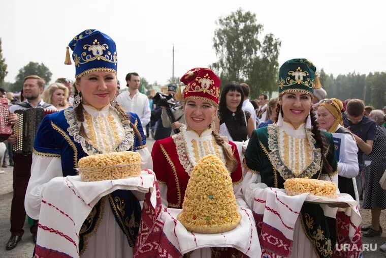 Праздник башкирской культуры. Сабантуй курган. Сабантуй альменево. Сабантуй 2023. Зауралье 2023 инвест сабантуй.