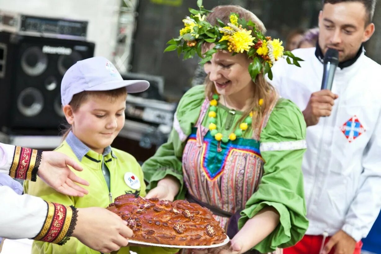 Национальные мероприятия в россии. Фестиваль русская кухня. Кулинарный фестиваль. Фестиваль национальной кухни. Гастрономические фестивали в России.