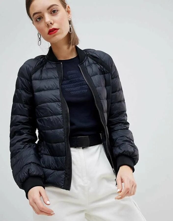 Куртка Emporio Armani women down Jacket. Куртка Эмпорио Армани женская. Эмпорио Армани куртка женская черная. Куртка стеганая Emporio Armani женская. Легкая куртка пуховик