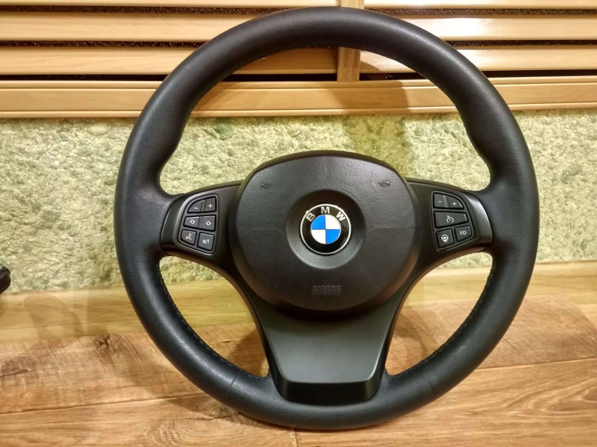 Руль бмв е. Руль bmw e53. бмв х5 е53 руль м. руль бмв x5 e53. руль бмв х5 е53 рестайлинг.