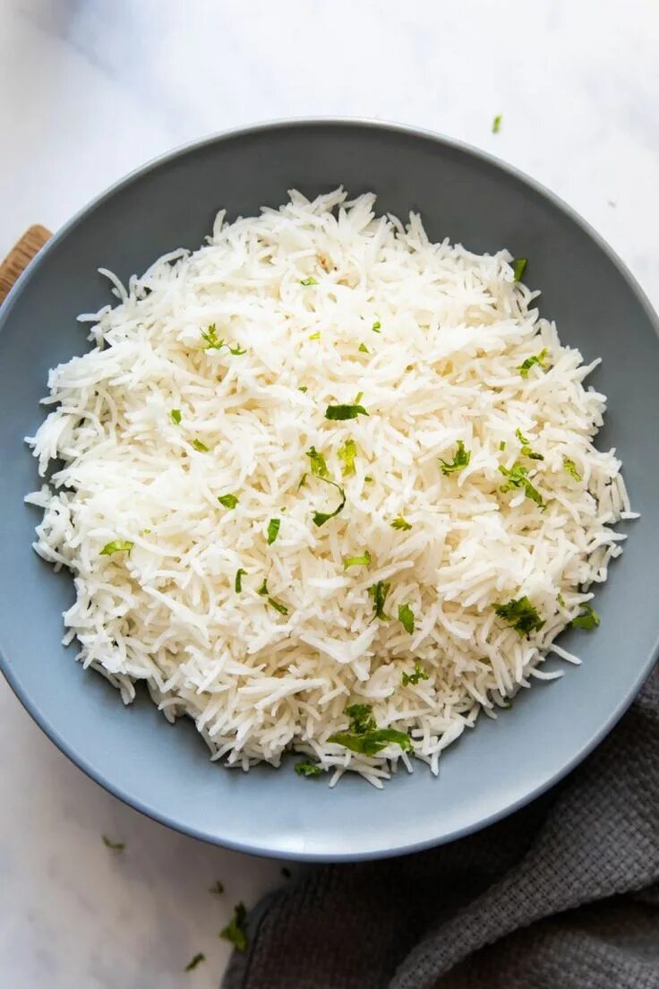 Рис басмати вареный. Рис Basmati. Рассыпчатый рис басмати.