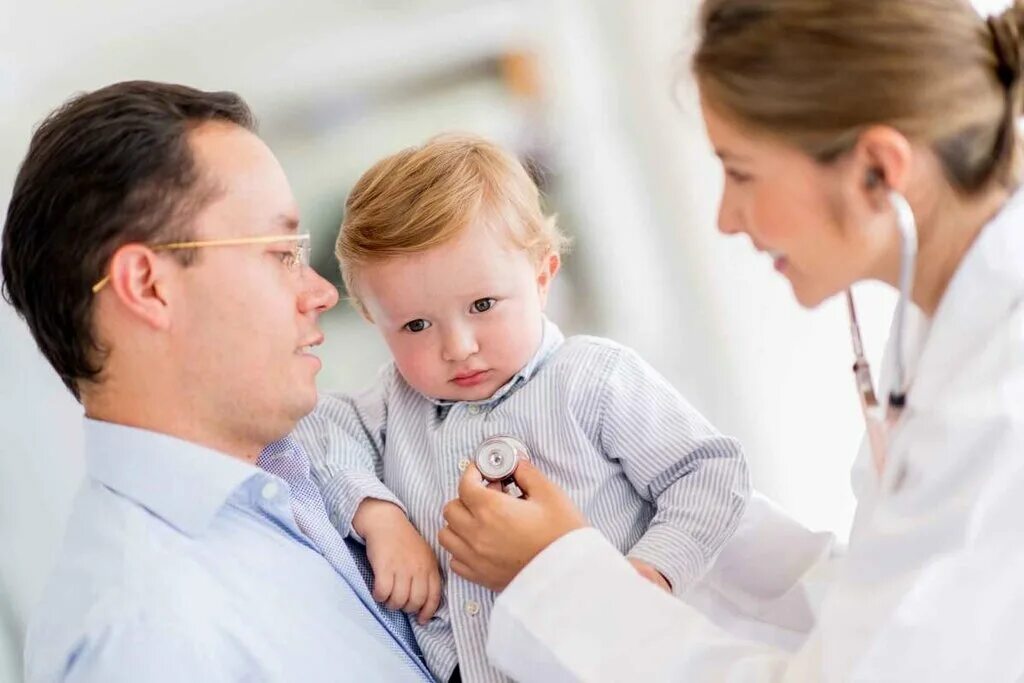 Baby clinic. Прием детей. Baby clinic. Врач и ребенок. Прием детского гастроэнтеролога.
