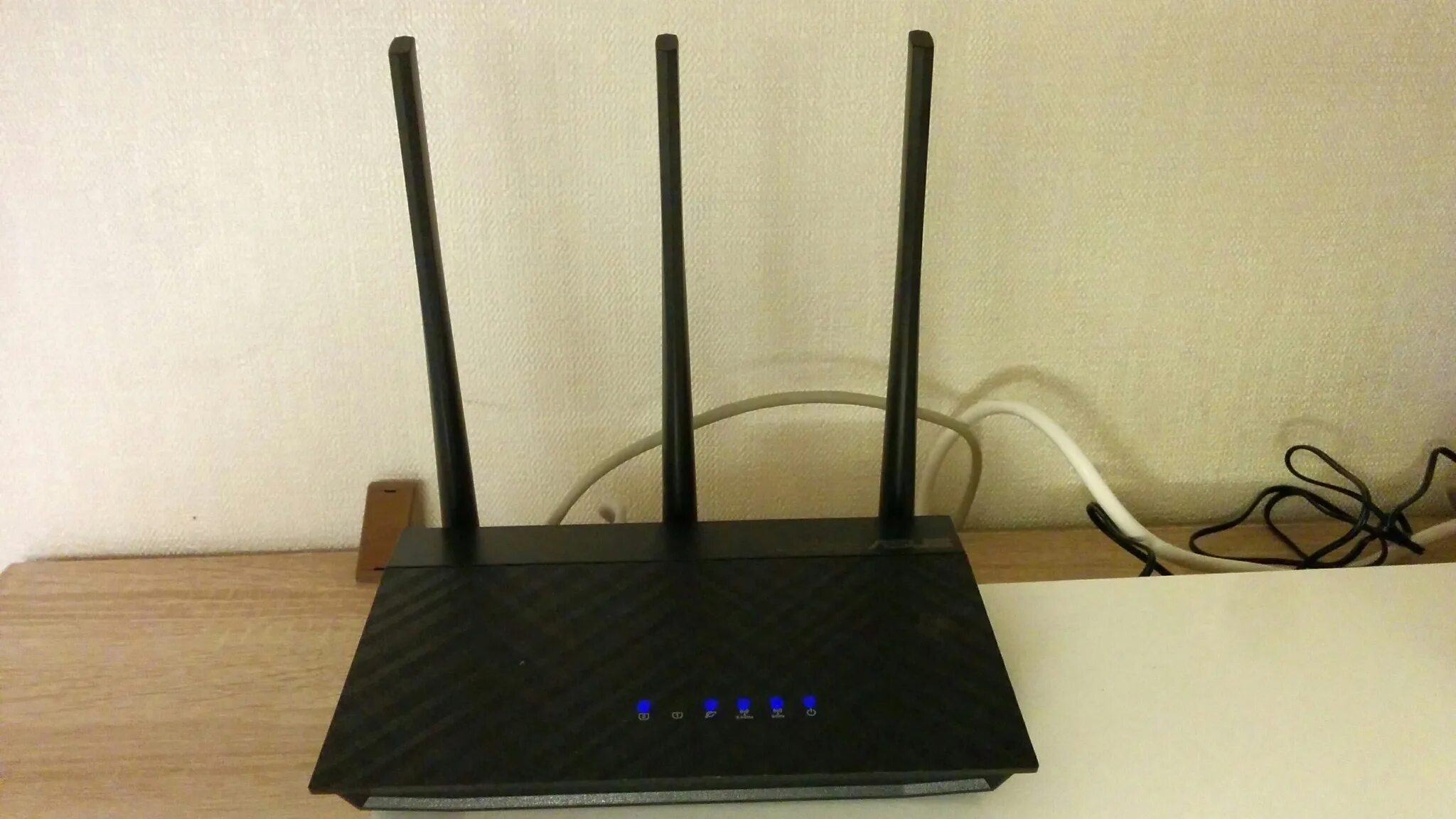 Rt ac53. Asus rt-ac53. Маршрутизатор asus wmvn25e2+. Asus rp-ac53. Роутер asus rt-ac53.