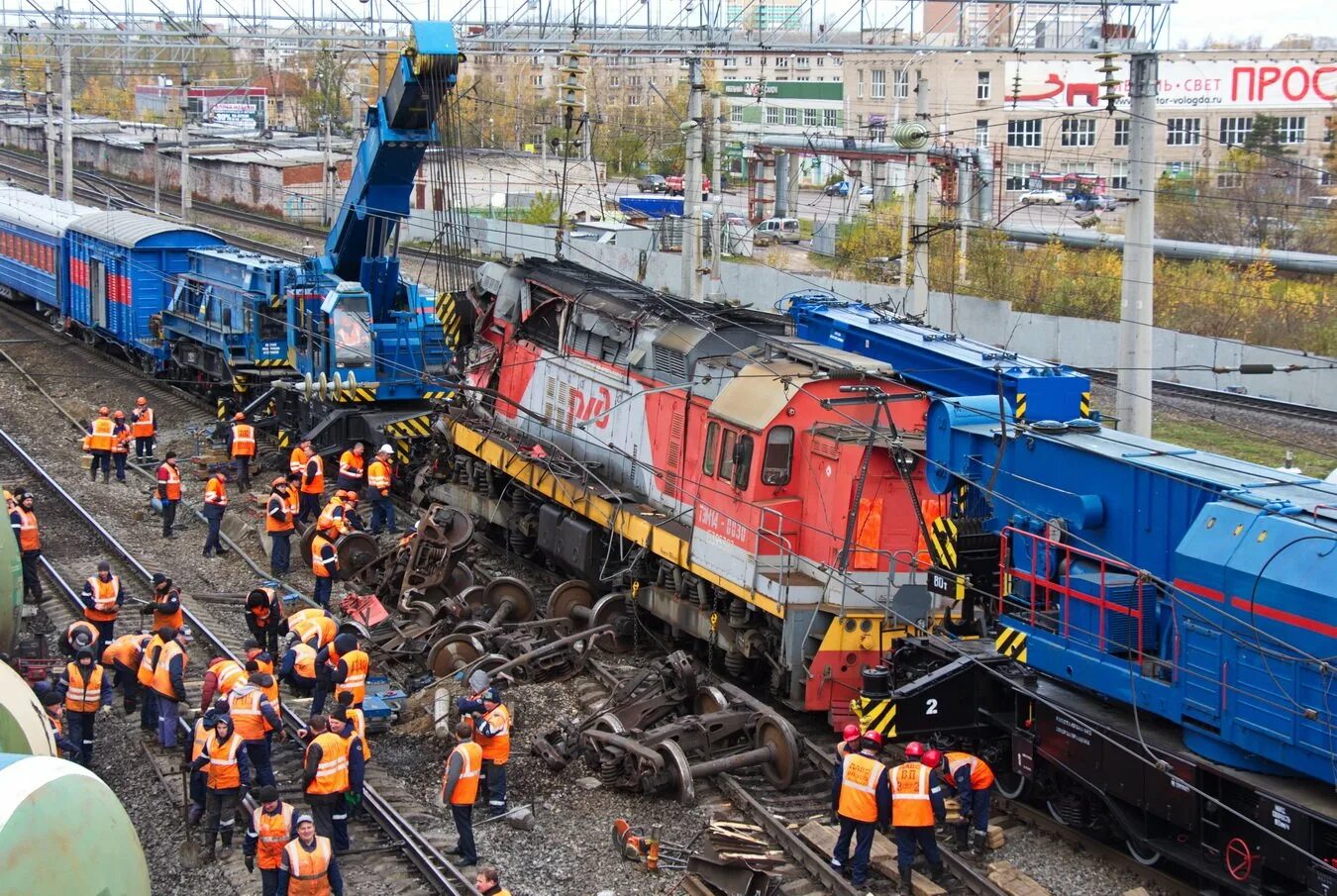 Тэм14 тепловоз. Маневровый Локомотив ТЭМ 14. Тэм14 тепловоз кабина. Тэм14 ЕВРАЗ.