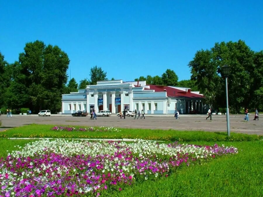 Ул. Парк дзержинского белогорск. Белогорск амурской камера. Белогорск жд вокзал. Набережная 120 белогорск амурская.