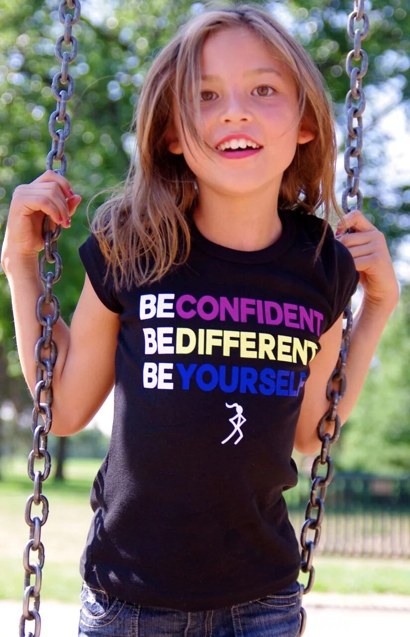 Девочки Home. Молодая bitch. Tween t-Shirt. Т.litl girl. Super jb forum