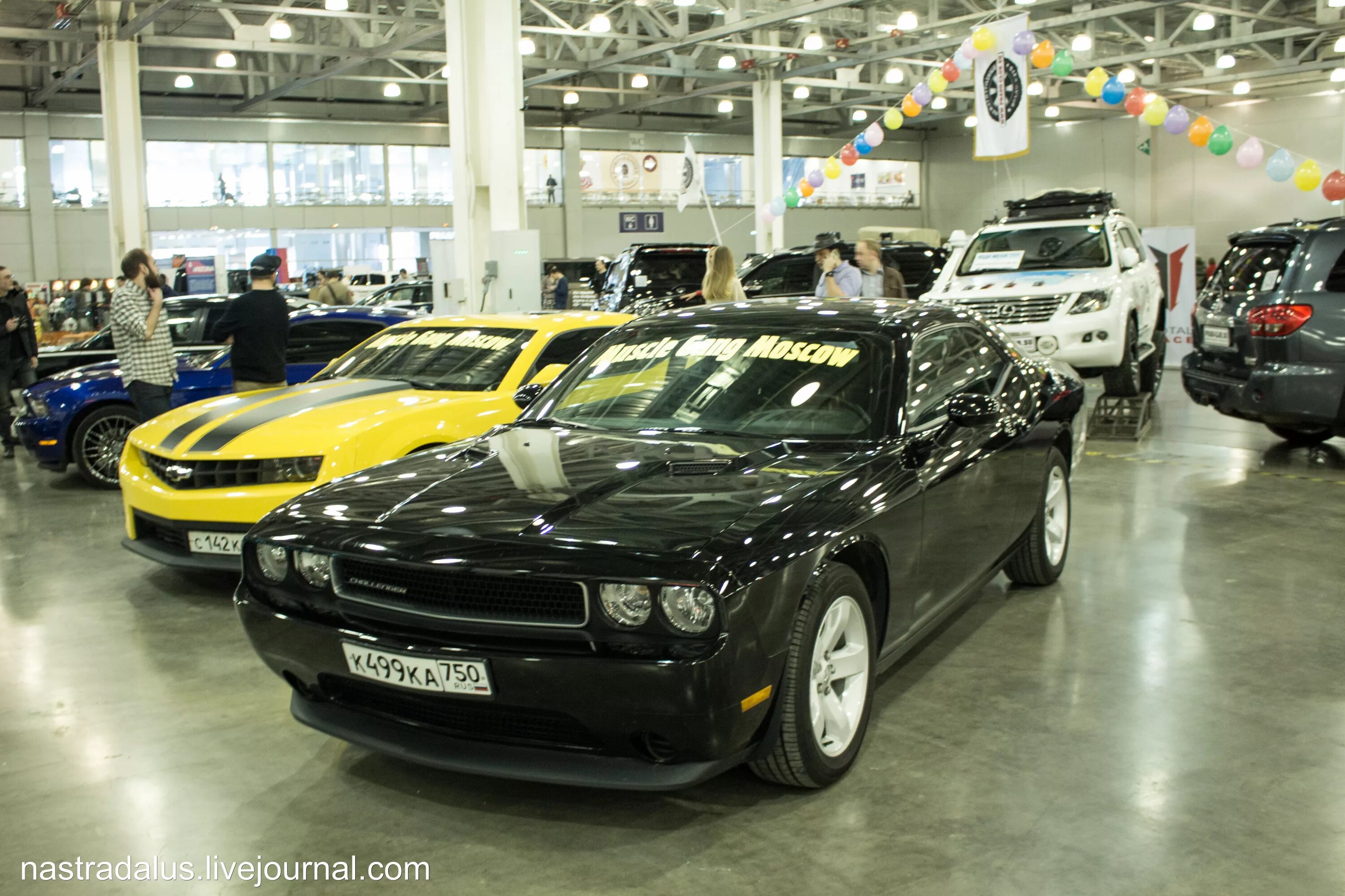 Выставка в апреле в крокус сити. Автовыставка Крокус Экспо. Автовыставка Крокус 2021. Крокус Экспо выставка автомобилей. Крокус Экспо автовыставка 2012.