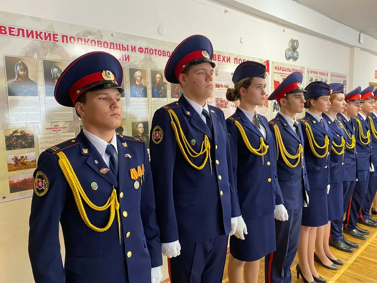 Лицей 3 симферополь. Кадетский класс. кадет (воспитанник кадетского корпуса). кадетская школа симферополь. кадеты симферополь.