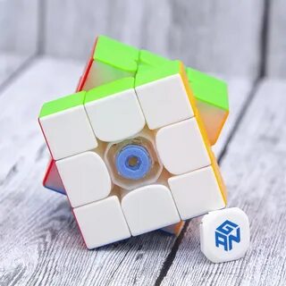 Magnetic cube