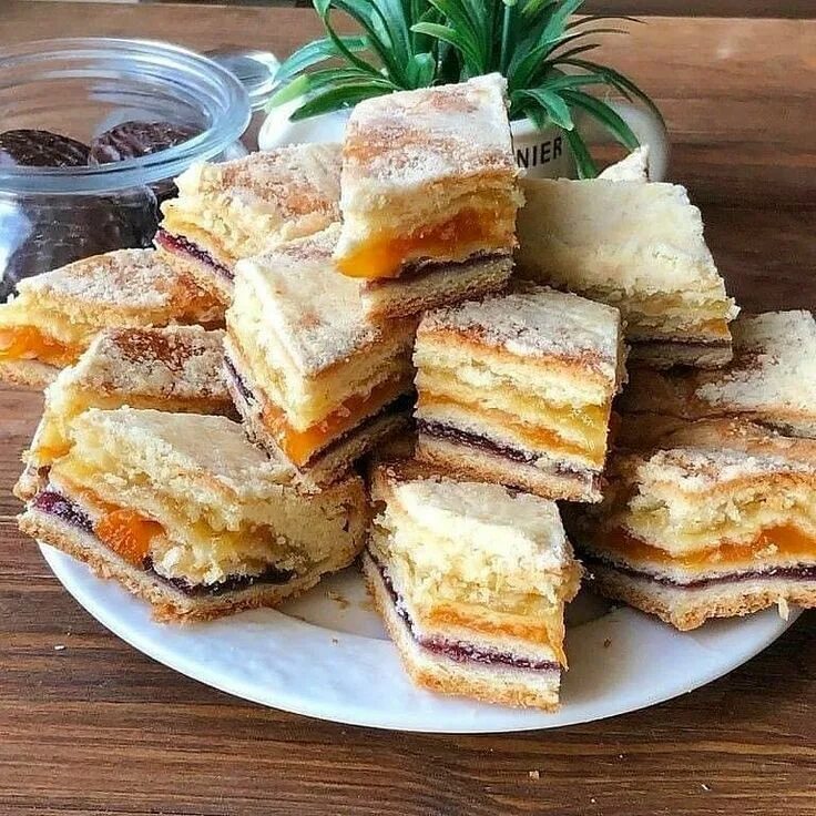 К чаю из слоеного дрожжевого теста