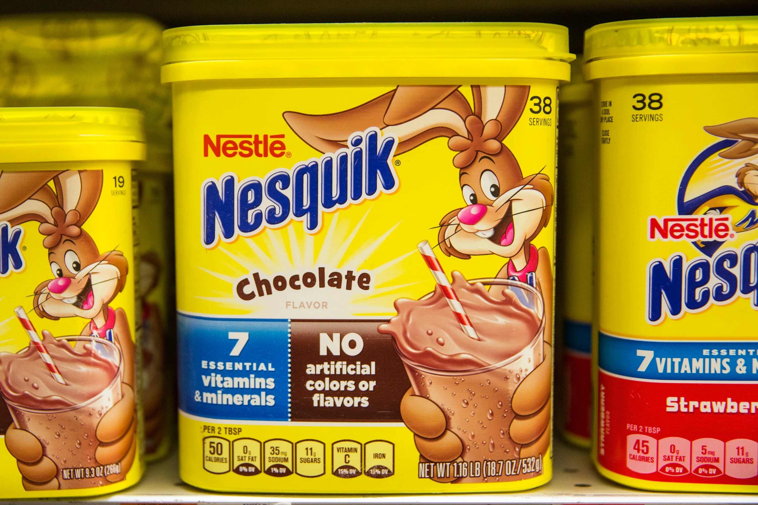 Nestle Nesquik шоколад. Какао Нестле Несквик. Несквик баночка. Реклама Nestle Nesquik.