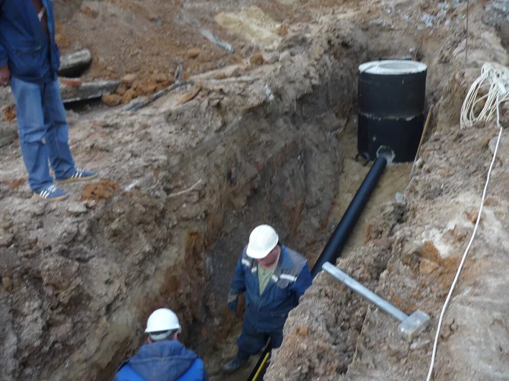 Наружные сети водопровода. Монтаж наружного водоснабжения. Прокладка наружной канализации. Прокладка сетей водоснабжения.