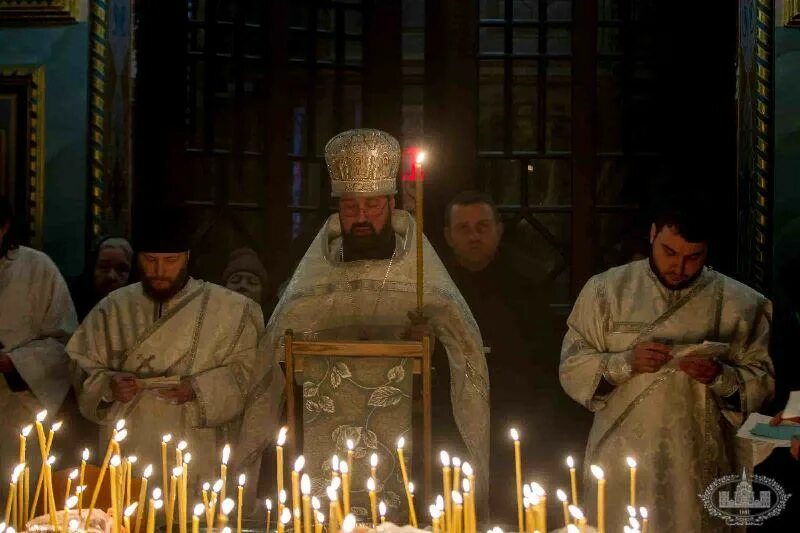 Радоница парастас. С парастас.Великая панихида. Парастас последование. Литургия заупокойная Апостол.