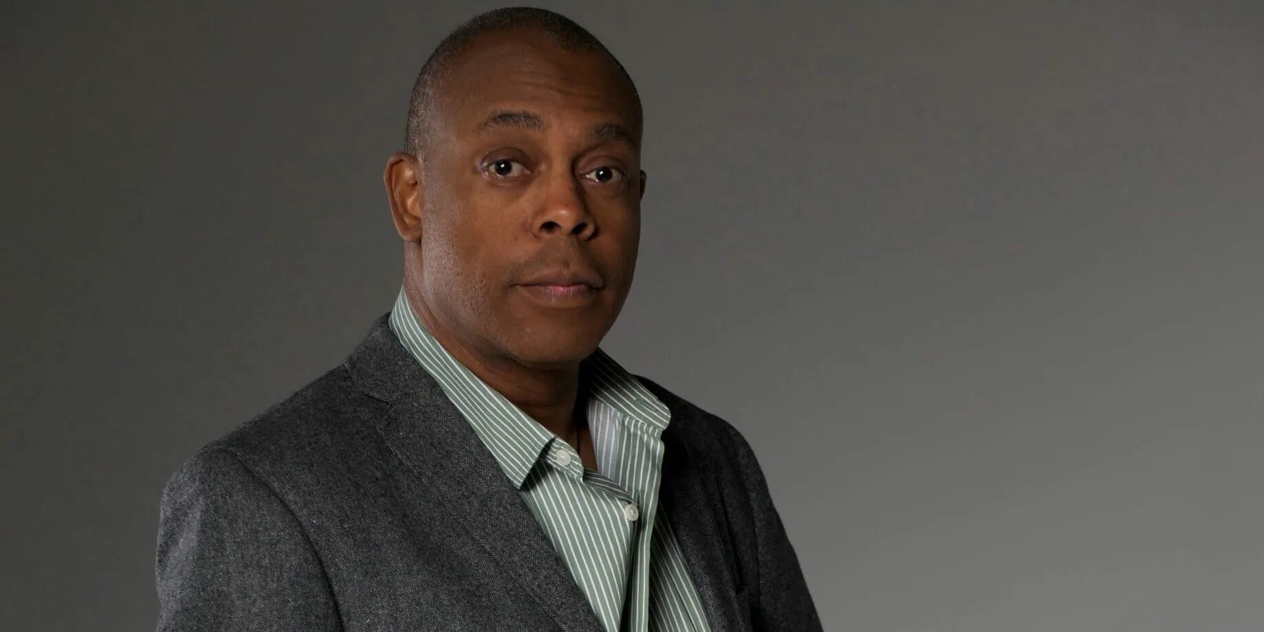 Michael winslow. Майкл уинслоу. майкл уинслоу полицейская академия. ларвелл джонс. michael winslow полицейская академия.