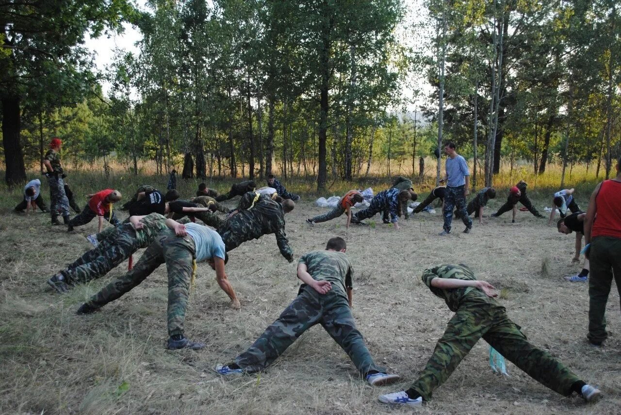 Russian combat. Рукопашный бой. Традиционный рукопашный бой. Русский стиль рукопашного боя. Рукопашный бой в армии.