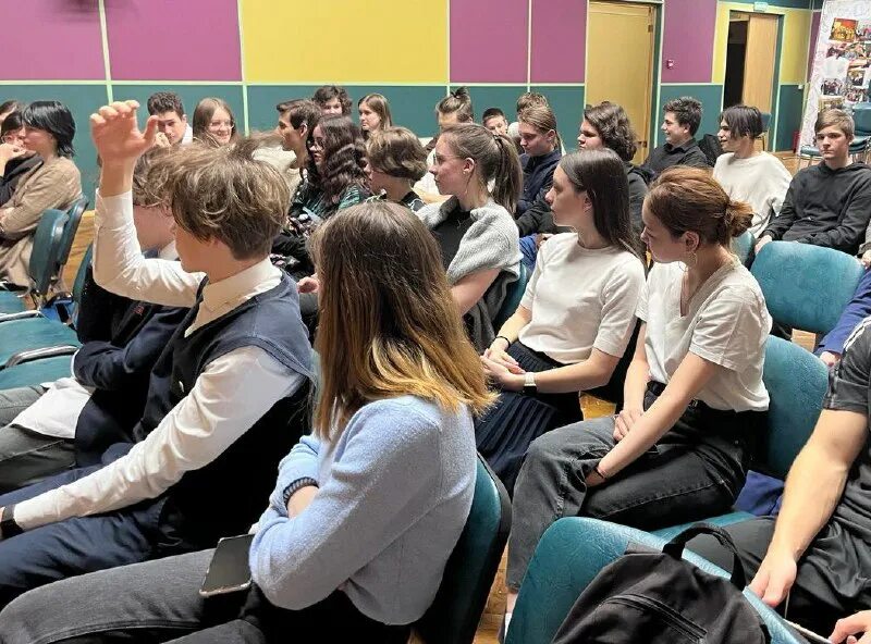 гбоу школа 1018 кирилл игоревич. школа 1018 учителя. школа 1018 новопеределкино. школа 1018 учителя. школа 1018 учителя.