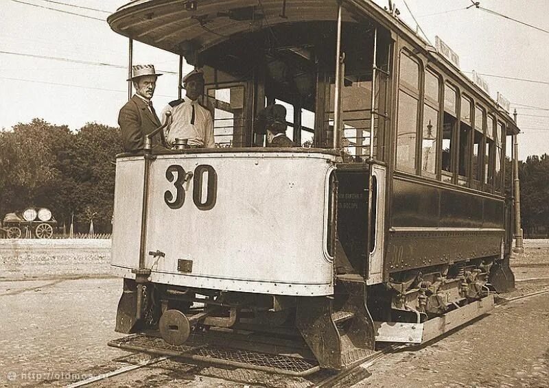 Первый Московский трамвай 1899. Москва трамвай в 1920е. Первый трамвай в Москве. Первая Трамвайная линия 1899 в Москве.