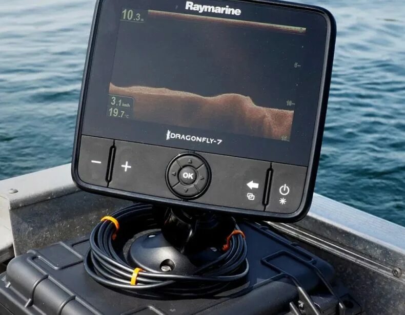 Хороший недорогой эхолот для рыбалки. Эхолот Raymarine Dragonfly 7 Pro. Raymarine Dragonfly 7 Pro эхолот-картплоттер. Эхолот Raymarine Dragonfly. Эхолот для рыбалки Raymarine Dragonfly 7.