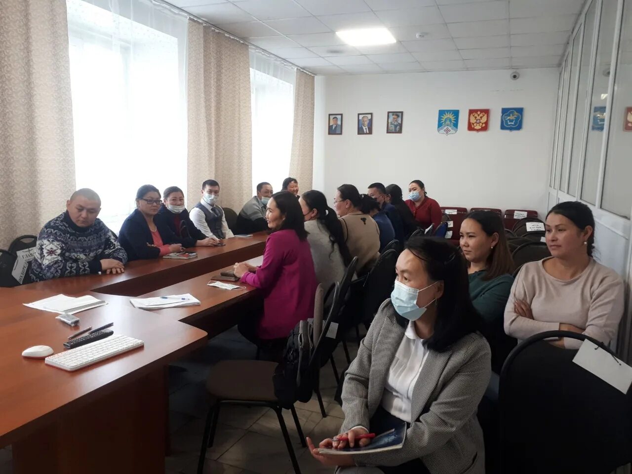Методист управление образования. Председатель администрации барун-хемчикского кожууна. администрация барун-хемчикского кожууна. управление образования администрации барун-хемчикского кожууна. +73942256276 барун хемчикского кожууна.