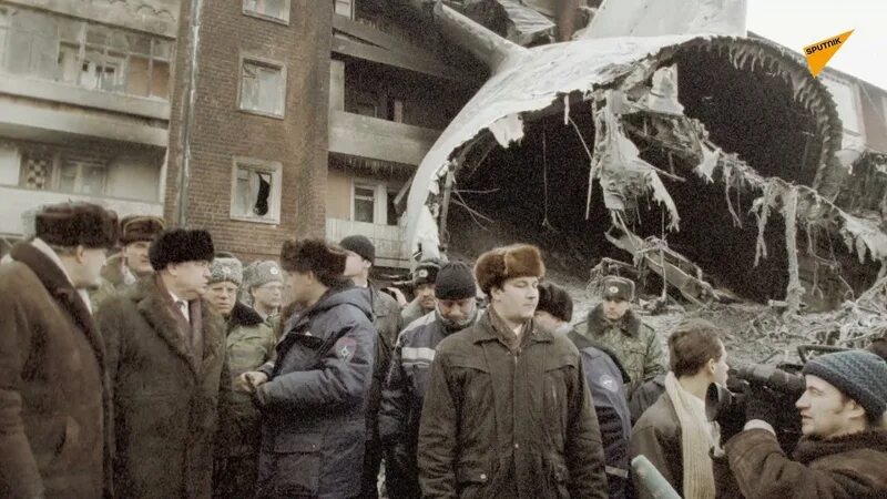 Катастрофа АН-124 В Иркутске 6 декабря 1997 года. АН 124 Иркутск 6 декабря 1997. Катастрофа АН-124 В Иркутске.