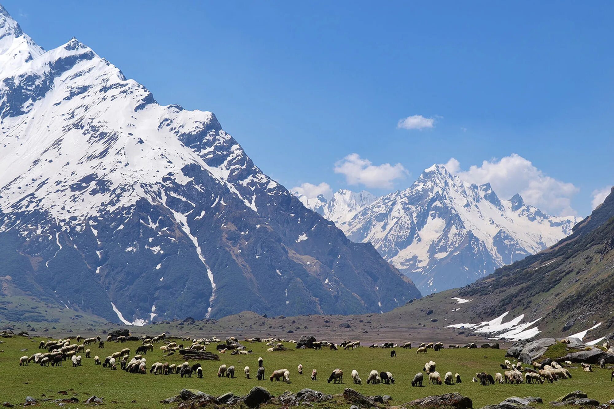 Киргизия 6 букв. Гималаи Альпы Кавказ Гиндукуш Каракорум Тянь Шань. Hindukush Peaks.